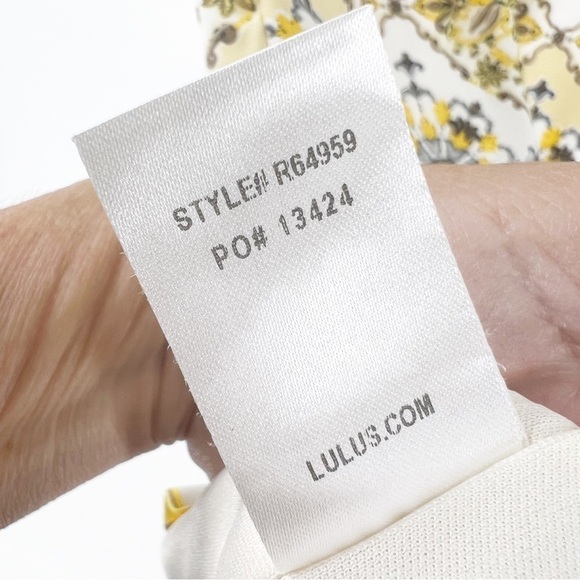 ✅ Lulus Dandy Lion Yellow Boho Print Shift Dress SMALL - Picture 7 of 7